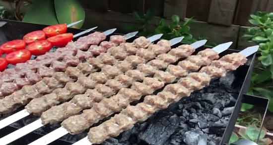 طرز تهیه کباب کوبیده ؛ آموزش مرحله به مرحله درست کردن کباب کوبیده