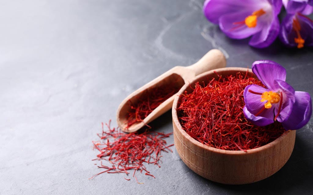 لیست کامل گیاهان دارویی؛ معرفی خواص و مزایا 16 گیاه دارویی معروف