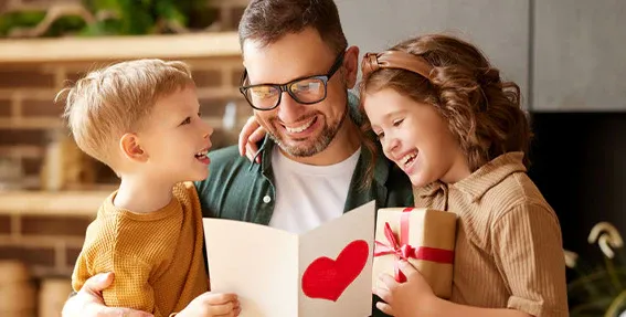 متن روز پدر برای وضعیت واتساپ؛ قشنگ ترین جملات تبریک روز پدر کوتاه