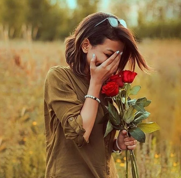 متن های احساسی دخترونه زیبا + عکس نوشته های دخترانه پر احساسی
