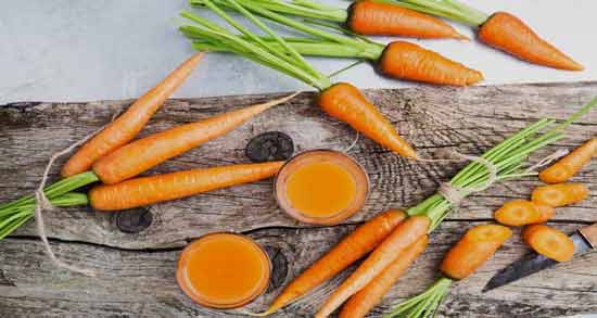 مصرف آب هویج در دیابت بارداری ؛ فواید خوردن آب هویج برای درمان دیابت بارداری
