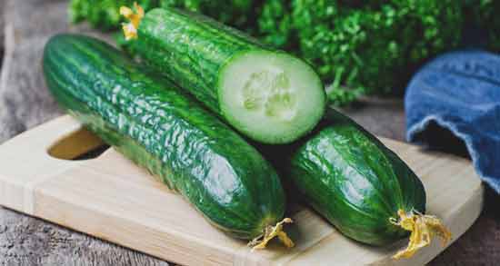 مصرف خیار در بارداری ؛ خواص و مضرات خوردن خیار برای زن باردار