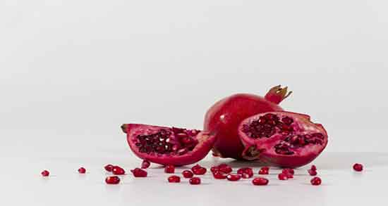 مضرات انار پخته ؛ عوارض استفاده از انار پخته شده برای یبوست شدید