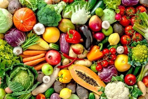 نشانه های کمبود ویتامین؛ علائم کمبود ویتامین های مختلف در بدن و تاثیرات آن