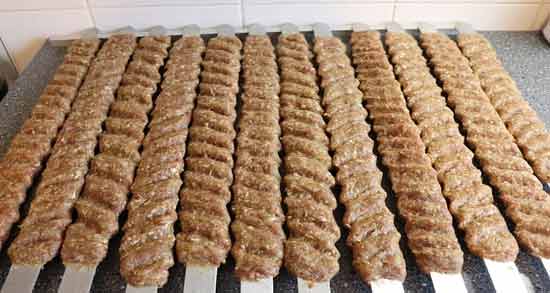 کباب کوبیده و گلودرد ؛ خواص و مضرات خوردن کباب کوبیده برای گلودرد