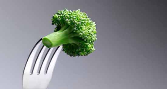 کلم بروکلی برای میکروب معده ؛ خاصیت خوردن کلم بروکلی برای از بین بردن میکروب معده