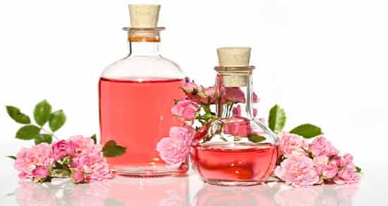 گلاب برای صورت ؛ خواص و مضرات استفاده از گلاب برای پوست صورت