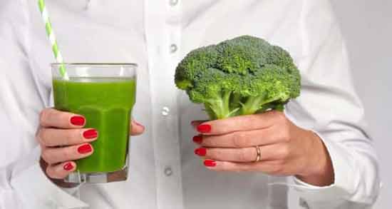 آب کلم بروکلی برای لاغری ؛ تاثیر خوردن آب کلم بروکلی برای کاهش وزن