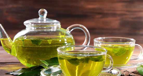 تاثیر چای سبز بر قاعدگی ؛ خواص و مضرات خوردن چای سبز برای دوران قاعدگی