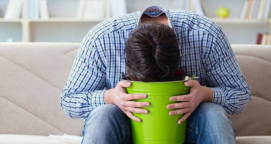 تعبیر خواب تهوع و استفراغ ، معنی دیدن تهوع و استفراغ در خواب های ما چیست