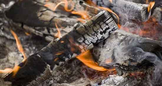 تعبیر خواب خاکستر سیگار ، معنی دیدن خاکستر سیگار در خواب های ما چیست