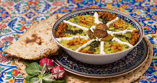 تعبیر خواب خوردن آش رشته ، معنی خوردن آش رشته در خواب های ما چیست
