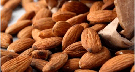 تعبیر خواب خوردن بادام درختی ، معنی خوردن بادام درختی در خواب های ما چیست