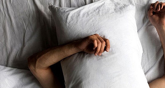 تعبیر خواب دمل چرکی روی پا ، معنی دیدن دمل چرکی روی پا در خواب چیست