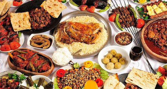 تعبیر خواب سفره پر از غذا ، معنی دیدن سفره پر از غذا در خواب های ما چیست