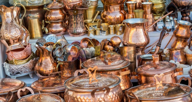 تعبیر خواب ظرف مسی قدیمی ، معنی دیدن ظرف مسی قدیمی در خواب چیست