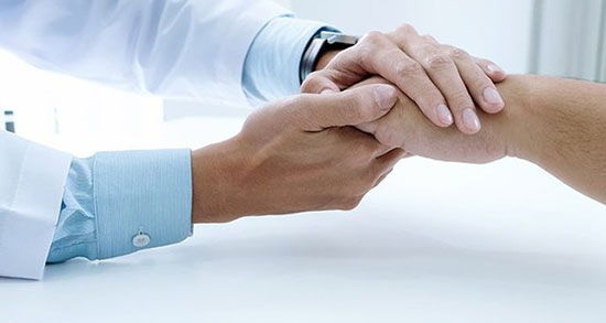 تعبیر خواب عیادت مرده از زنده ، معنی دیدن عیادت مرده از زنده در خواب چیست تعبیر خواب عیادت مرده از زنده ، معنی دیدن عیادت مرده از زنده در خواب چیست