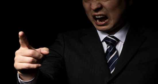 تعبیر خواب نفرین شنیدن ، معنی نفرین شنیدن در خواب های ما چیست
