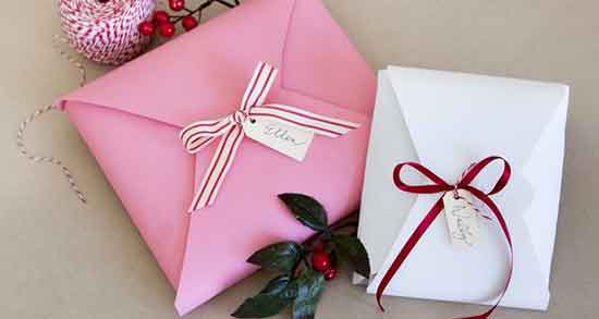 تعبیر خواب کادو گرفتن جوراب برای دختر مجرد و جوراب مردانه هدیه گرفتن
