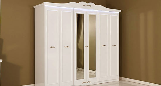 تعبیر خواب کمد لباس ، معنی دیدن کمد لباس در خواب های ما چیست