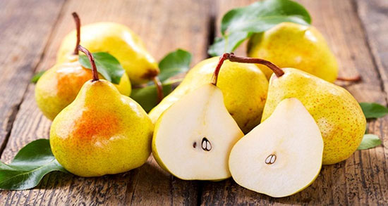 تعبیر گلابی در خواب زن باردار ، معنی دیدن گلابی در خواب های ما چیست تعبیر گلابی در خواب زن باردار ، معنی دیدن گلابی در خواب های ما چیست