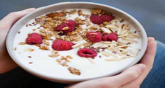تفاوت ماست یونانی و ایسلندی ؛ چه تفاوت هایی بین ماست یونانی و ایسلندی وجود دارد