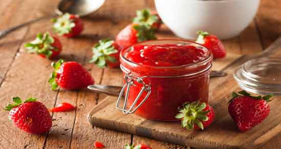 توت فرنگی در بارداری پسر ؛ تاثیر خوردن توت فرنگی برای پسر دار شدن