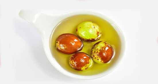 خواص روغن عناب برای مو ؛ تقویت و افزایش رشد مو با مصرف روغن عناب