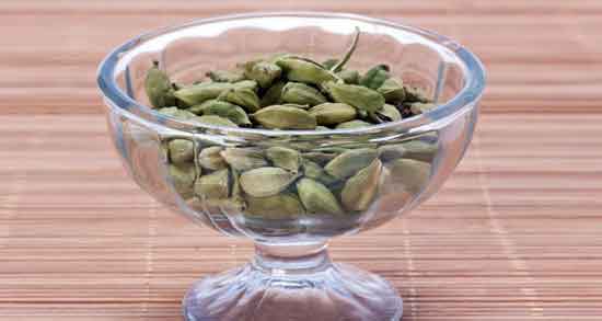 خواص عرق هل در طب سنتی و آشنایی با خاصیت مصرف عرق هل از دیدگاه طب سنتی خواص عرق هل در طب سنتی ؛ آشنایی با خاصیت مصرف عرق هل از دیدگاه طب سنتی