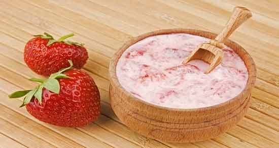 خواص ماسک توت فرنگی برای صورت ؛ لایه برداری از پوست با ماسک توت فرنگی