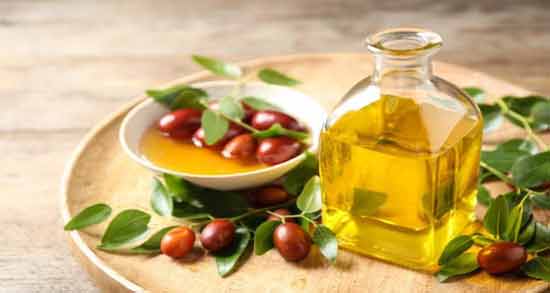 روغن عناب چیست ؛ همه چیز درباره خواص ، مضرات و کاربردهای روغن عناب