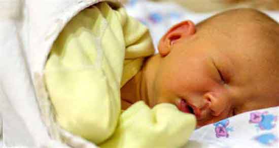 زردی شیر مادر چقدر طول میکشد و زردی ناشی از تغذیه نوزاد با شیر مادر چه مدت طول می کشد؟ زردی شیر مادر چقدر طول میکشد ؛ زردی ناشی از تغذیه نوزاد با شیر مادر چه مدت طول می کشد؟