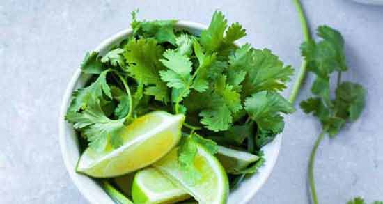 سیر جعفری و لیمو برای چی خوبه ؛ پاکسازی و سم زدایی از کبد با مصرف معجون سیر جعفری و لیمو