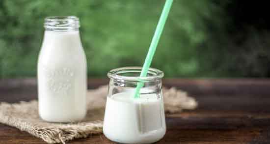 شیر گاومیش در طب سنتی ؛ بررسی خواص و ارزش غذایی شیر گاومیش از نظر طب سنتی