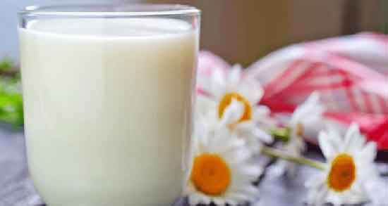شیر گرم برای یبوست ؛ درمان خانگی یبوست با خوردن شیر گرم