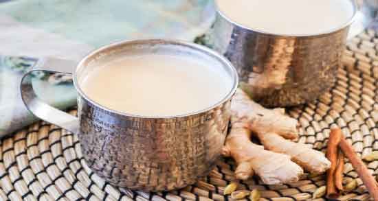 شیر گرم و زنجبیل ؛ آشنایی با خواص دارویی معجون شیر گرم و زنجبیل برای سلامتی