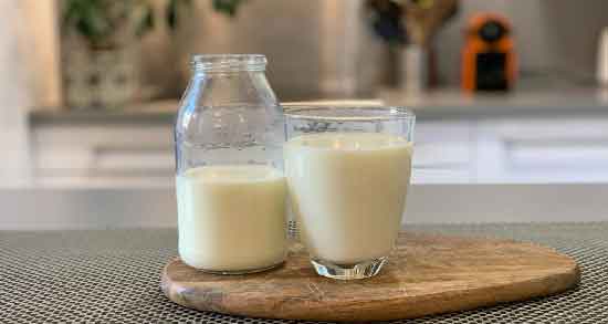 شیر گرم و سرماخوردگی ؛ خاصیت دارویی شیر گرم برای بیماری سرماخوردگی