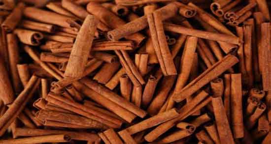 طرز تهیه عرق دارچین در خانه ؛ آموزش کامل درست کردن عرق دارچین در منزل