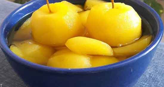 طرز تهیه کمپوت سیب قرمز ؛ دستور تهیه کمپوت سیب قرمز چگونه است