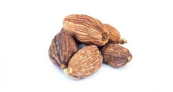 طرز مصرف هل باد ؛ بهترین روش برای استفاده از هل باد