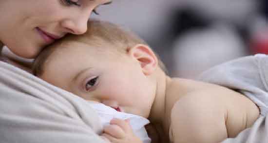 عوارض شیر مادر ؛ همه چیز درباره عوارض مصرف شیر مادر