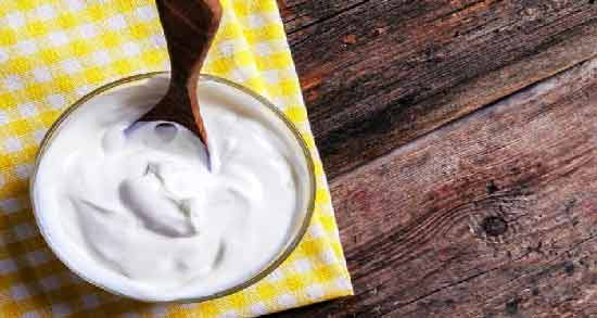 عوارض ماست یونانی ؛ خوردن ماست یونانی چه عوارضی برای سلامتی دارد