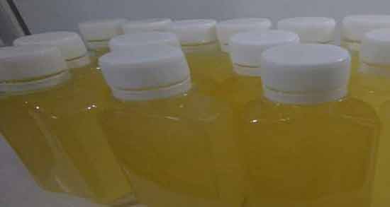 عکس روغن شتر مرغ اصل ؛ مشخصات ظاهری روغن شتر مرغ اصل چگونه است؟