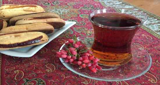 فواید دمنوش زرشک و عناب و کاهش فشارخون بالا با خوردن دمنوش زرشک و عناب فواید دمنوش زرشک و عناب ؛ کاهش فشارخون بالا با خوردن دمنوش زرشک و عناب