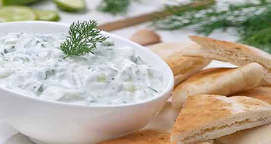 ماست موسیر برای معده ؛ خاصیت خوردن ماست موسیر برای درمان معده درد