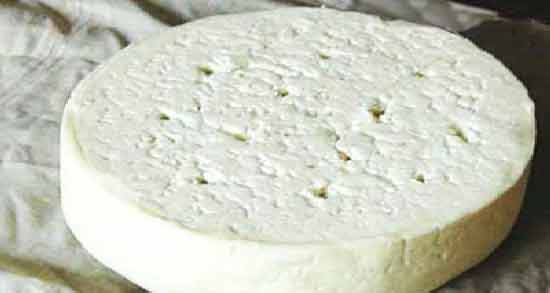 مصرف پنیر گوسفندی در بارداری ؛ خواص و مضرات مصرف پنیر گوسفندی برای زن باردار