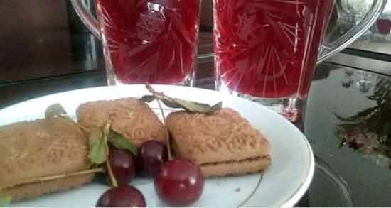 چای آلبالو برای معده ؛ فواید مصرف چای آلبالو برای درمان مشکلات معده
