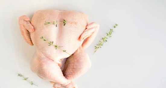 چگونه روغن پوست مرغ را بگیریم ؛ آموش مرحله به مرحله درست کردن پوست مرغ