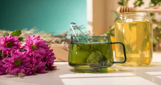 کیا با چای سبز باردارشدن ؛ تاثیر خوردن چای سبز برای باردارشدن