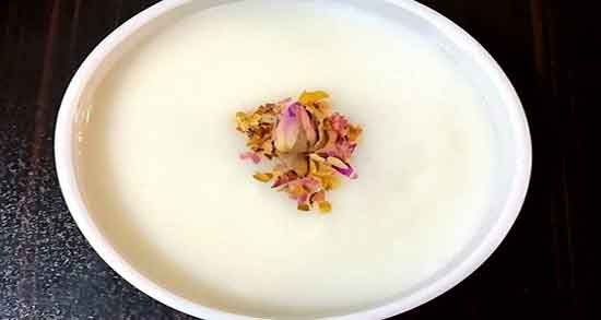 آیا فرنی نشاسته چاق کننده است ؛ ایا خوردن فرنی باعث چاقی صورت میشه